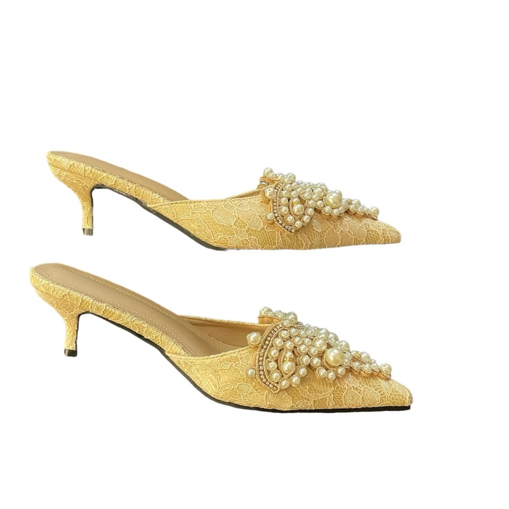 SHEIN Pearl-Embellished Pointed Mules in Gold - Picture 3 of 3